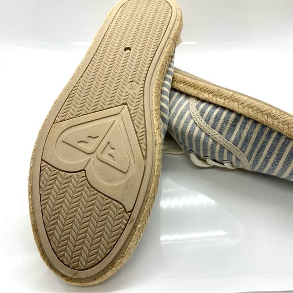 TAN and Blue Striped Nautical Lace Up Shoes Sneakers - Picture 5 of 5